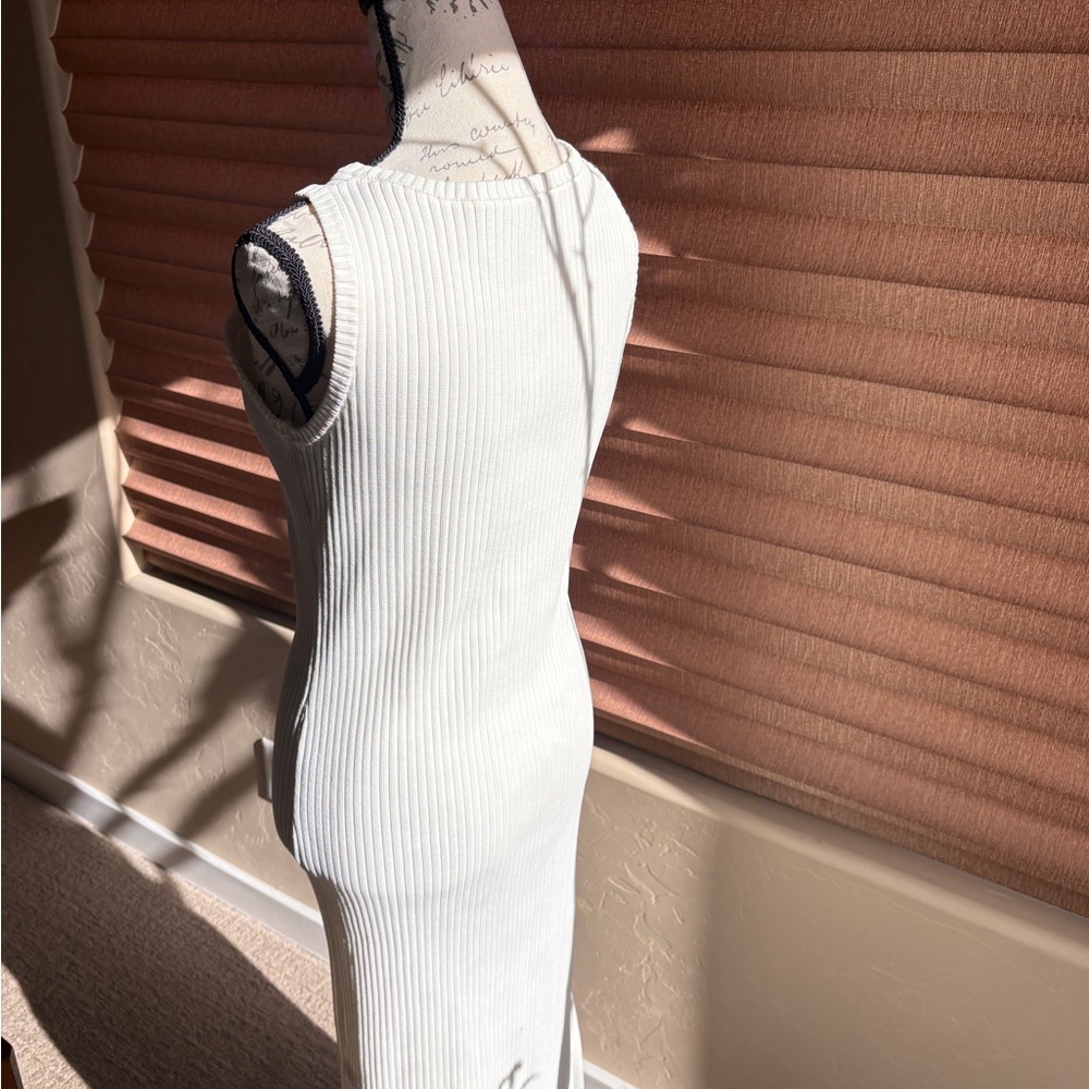 State Cream Textured Ribbed Maxi Dress – Size M - Picture 4 of 6